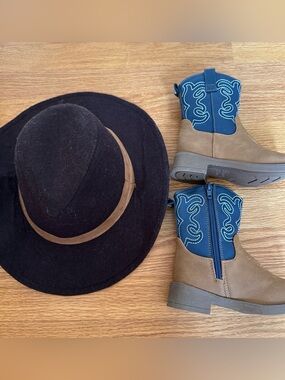 Cowboy Hat & Boots(size 6)